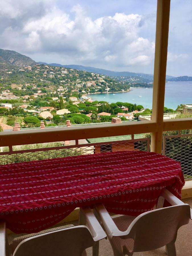 Appartement Altair Le Lavandou Esterno foto